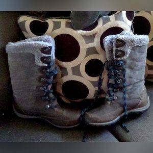 Size 10 Timberland EK Willowood Waterproof Insulated Grey Womens Tall Boots